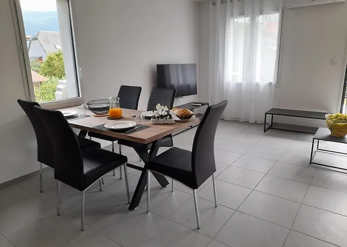 L'angelique Fleurs Des Pyrenees Casa de Férias *